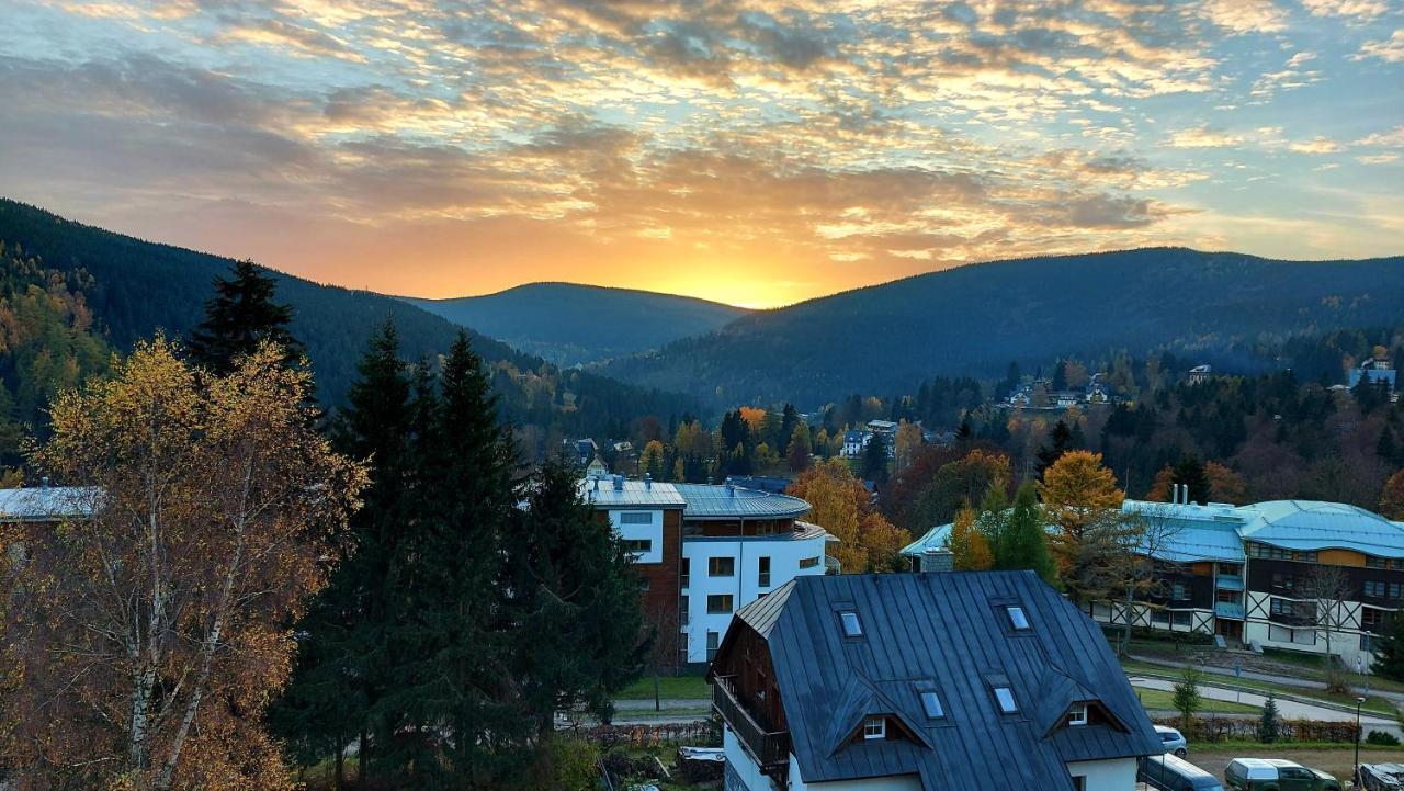 Apartments With Mountain Views Шпіндлерув-Млин Екстер'єр фото